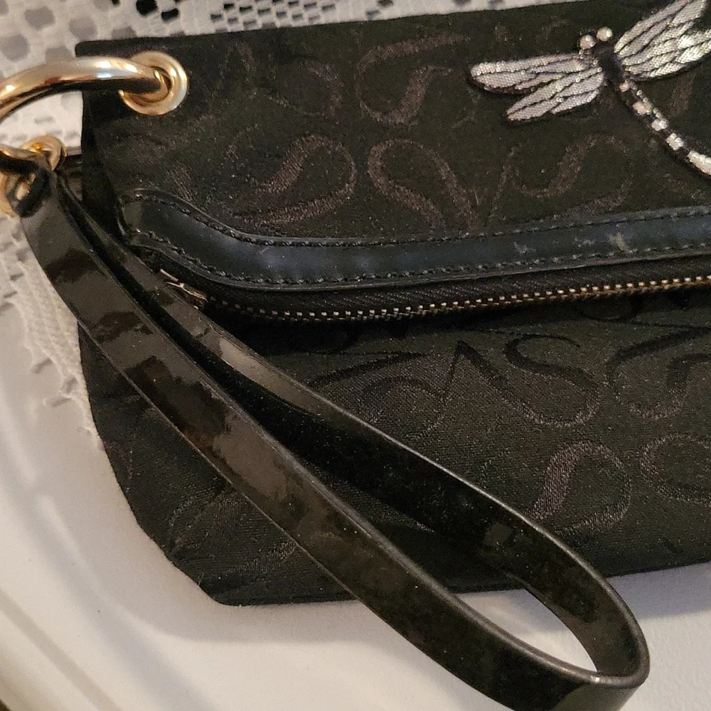 Simply Vera Wang clutch/ wristlet
